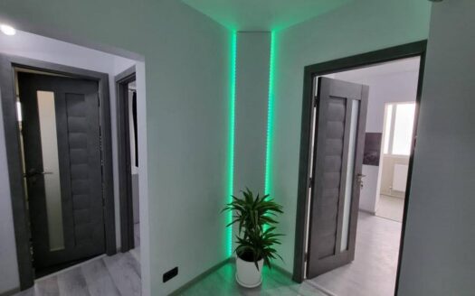 Apartament de vânzare cu 2 camere modern in Curtea de Arges zona Confectii