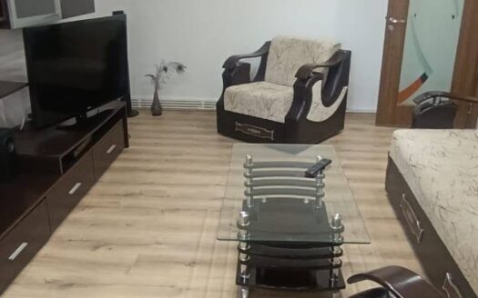 DE ÎNCHIRIAT – APARTAMENT CU 3 CAMERE CURTEA DE ARGEȘ – ZONA IVANCEA